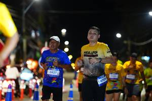 BIB: 3437, 4709, 3535
                            <button type="button" onclick="openModal(26221840)" class="btn btn-primary btn-sm float-right btn-popup" data-toggle="modal" data-target=".modal-high-quality">
                        <i class="fas fa-shopping-cart"></i> Add to Cart
                    </button>
                                            <button type="button" onclick="isThisMe(26221840, true)" class="btn btn-success btn-sm float-right btn-popup btn-isme hidden" data-toggle="tooltip" data-placement="bottom" title="นี่คือรูปของคุณใช่ไหม คลิกที่นี่เพื่อเอาเข้าอัลบั้ม">
                        <i class="fas fa-plus"></i> Add to album
                    </button>
                    <button type="button" onclick="isThisMe(26221840, false)" class="btn btn-warning btn-sm float-right btn-popup btn-isnotme hidden">
                        <i class="fas fa-ban"></i> Remove from album
                    </button>