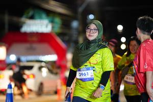 BIB: 3961, 1880
                            <button type="button" onclick="openModal(26224815)" class="btn btn-primary btn-sm float-right btn-popup" data-toggle="modal" data-target=".modal-high-quality">
                        <i class="fas fa-shopping-cart"></i> Add to Cart
                    </button>
                                            <button type="button" onclick="isThisMe(26224815, true)" class="btn btn-success btn-sm float-right btn-popup btn-isme hidden" data-toggle="tooltip" data-placement="bottom" title="นี่คือรูปของคุณใช่ไหม คลิกที่นี่เพื่อเอาเข้าอัลบั้ม">
                        <i class="fas fa-plus"></i> Add to album
                    </button>
                    <button type="button" onclick="isThisMe(26224815, false)" class="btn btn-warning btn-sm float-right btn-popup btn-isnotme hidden">
                        <i class="fas fa-ban"></i> Remove from album
                    </button>