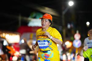 BIB: 4388
                            <button type="button" onclick="openModal(26223029)" class="btn btn-primary btn-sm float-right btn-popup" data-toggle="modal" data-target=".modal-high-quality">
                        <i class="fas fa-shopping-cart"></i> Add to Cart
                    </button>
                                            <button type="button" onclick="isThisMe(26223029, true)" class="btn btn-success btn-sm float-right btn-popup btn-isme hidden" data-toggle="tooltip" data-placement="bottom" title="นี่คือรูปของคุณใช่ไหม คลิกที่นี่เพื่อเอาเข้าอัลบั้ม">
                        <i class="fas fa-plus"></i> Add to album
                    </button>
                    <button type="button" onclick="isThisMe(26223029, false)" class="btn btn-warning btn-sm float-right btn-popup btn-isnotme hidden">
                        <i class="fas fa-ban"></i> Remove from album
                    </button>