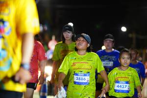 BIB: 3886, 4207, 4437
                            <button type="button" onclick="openModal(26223519)" class="btn btn-primary btn-sm float-right btn-popup" data-toggle="modal" data-target=".modal-high-quality">
                        <i class="fas fa-shopping-cart"></i> Add to Cart
                    </button>
                                            <button type="button" onclick="isThisMe(26223519, true)" class="btn btn-success btn-sm float-right btn-popup btn-isme hidden" data-toggle="tooltip" data-placement="bottom" title="นี่คือรูปของคุณใช่ไหม คลิกที่นี่เพื่อเอาเข้าอัลบั้ม">
                        <i class="fas fa-plus"></i> Add to album
                    </button>
                    <button type="button" onclick="isThisMe(26223519, false)" class="btn btn-warning btn-sm float-right btn-popup btn-isnotme hidden">
                        <i class="fas fa-ban"></i> Remove from album
                    </button>