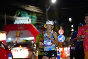 BIB: 3291, 3770
                            <button type="button" onclick="openModal(26221563)" class="btn btn-primary btn-sm float-right btn-popup" data-toggle="modal" data-target=".modal-high-quality">
                        <i class="fas fa-shopping-cart"></i> Add to Cart
                    </button>
                                            <button type="button" onclick="isThisMe(26221563, true)" class="btn btn-success btn-sm float-right btn-popup btn-isme hidden" data-toggle="tooltip" data-placement="bottom" title="นี่คือรูปของคุณใช่ไหม คลิกที่นี่เพื่อเอาเข้าอัลบั้ม">
                        <i class="fas fa-plus"></i> Add to album
                    </button>
                    <button type="button" onclick="isThisMe(26221563, false)" class="btn btn-warning btn-sm float-right btn-popup btn-isnotme hidden">
                        <i class="fas fa-ban"></i> Remove from album
                    </button>