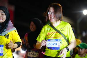 BIB: 4548, 3323
                            <button type="button" onclick="openModal(26222634)" class="btn btn-primary btn-sm float-right btn-popup" data-toggle="modal" data-target=".modal-high-quality">
                        <i class="fas fa-shopping-cart"></i> Add to Cart
                    </button>
                                            <button type="button" onclick="isThisMe(26222634, true)" class="btn btn-success btn-sm float-right btn-popup btn-isme hidden" data-toggle="tooltip" data-placement="bottom" title="นี่คือรูปของคุณใช่ไหม คลิกที่นี่เพื่อเอาเข้าอัลบั้ม">
                        <i class="fas fa-plus"></i> Add to album
                    </button>
                    <button type="button" onclick="isThisMe(26222634, false)" class="btn btn-warning btn-sm float-right btn-popup btn-isnotme hidden">
                        <i class="fas fa-ban"></i> Remove from album
                    </button>