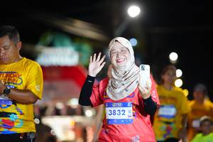 BIB: 3832
                            <button type="button" onclick="openModal(26225009)" class="btn btn-primary btn-sm float-right btn-popup" data-toggle="modal" data-target=".modal-high-quality">
                        <i class="fas fa-shopping-cart"></i> Add to Cart
                    </button>
                                            <button type="button" onclick="isThisMe(26225009, true)" class="btn btn-success btn-sm float-right btn-popup btn-isme hidden" data-toggle="tooltip" data-placement="bottom" title="นี่คือรูปของคุณใช่ไหม คลิกที่นี่เพื่อเอาเข้าอัลบั้ม">
                        <i class="fas fa-plus"></i> Add to album
                    </button>
                    <button type="button" onclick="isThisMe(26225009, false)" class="btn btn-warning btn-sm float-right btn-popup btn-isnotme hidden">
                        <i class="fas fa-ban"></i> Remove from album
                    </button>