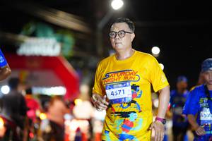 BIB: 4571
                            <button type="button" onclick="openModal(26222480)" class="btn btn-primary btn-sm float-right btn-popup" data-toggle="modal" data-target=".modal-high-quality">
                        <i class="fas fa-shopping-cart"></i> Add to Cart
                    </button>
                                            <button type="button" onclick="isThisMe(26222480, true)" class="btn btn-success btn-sm float-right btn-popup btn-isme hidden" data-toggle="tooltip" data-placement="bottom" title="นี่คือรูปของคุณใช่ไหม คลิกที่นี่เพื่อเอาเข้าอัลบั้ม">
                        <i class="fas fa-plus"></i> Add to album
                    </button>
                    <button type="button" onclick="isThisMe(26222480, false)" class="btn btn-warning btn-sm float-right btn-popup btn-isnotme hidden">
                        <i class="fas fa-ban"></i> Remove from album
                    </button>