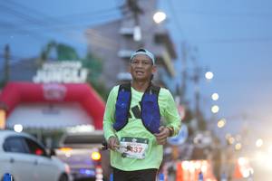 BIB: 437
                            <button type="button" onclick="openModal(26220482)" class="btn btn-primary btn-sm float-right btn-popup" data-toggle="modal" data-target=".modal-high-quality">
                        <i class="fas fa-shopping-cart"></i> Add to Cart
                    </button>
                                            <button type="button" onclick="isThisMe(26220482, true)" class="btn btn-success btn-sm float-right btn-popup btn-isme hidden" data-toggle="tooltip" data-placement="bottom" title="นี่คือรูปของคุณใช่ไหม คลิกที่นี่เพื่อเอาเข้าอัลบั้ม">
                        <i class="fas fa-plus"></i> Add to album
                    </button>
                    <button type="button" onclick="isThisMe(26220482, false)" class="btn btn-warning btn-sm float-right btn-popup btn-isnotme hidden">
                        <i class="fas fa-ban"></i> Remove from album
                    </button>