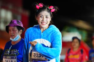 BIB: 3239
                            <button type="button" onclick="openModal(26224380)" class="btn btn-primary btn-sm float-right btn-popup" data-toggle="modal" data-target=".modal-high-quality">
                        <i class="fas fa-shopping-cart"></i> Add to Cart
                    </button>
                                            <button type="button" onclick="isThisMe(26224380, true)" class="btn btn-success btn-sm float-right btn-popup btn-isme hidden" data-toggle="tooltip" data-placement="bottom" title="นี่คือรูปของคุณใช่ไหม คลิกที่นี่เพื่อเอาเข้าอัลบั้ม">
                        <i class="fas fa-plus"></i> Add to album
                    </button>
                    <button type="button" onclick="isThisMe(26224380, false)" class="btn btn-warning btn-sm float-right btn-popup btn-isnotme hidden">
                        <i class="fas fa-ban"></i> Remove from album
                    </button>