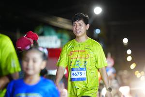 BIB: 4675
                            <button type="button" onclick="openModal(26226041)" class="btn btn-primary btn-sm float-right btn-popup" data-toggle="modal" data-target=".modal-high-quality">
                        <i class="fas fa-shopping-cart"></i> Add to Cart
                    </button>
                                            <button type="button" onclick="isThisMe(26226041, true)" class="btn btn-success btn-sm float-right btn-popup btn-isme hidden" data-toggle="tooltip" data-placement="bottom" title="นี่คือรูปของคุณใช่ไหม คลิกที่นี่เพื่อเอาเข้าอัลบั้ม">
                        <i class="fas fa-plus"></i> Add to album
                    </button>
                    <button type="button" onclick="isThisMe(26226041, false)" class="btn btn-warning btn-sm float-right btn-popup btn-isnotme hidden">
                        <i class="fas fa-ban"></i> Remove from album
                    </button>