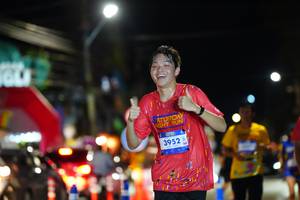 BIB: 3952
                            <button type="button" onclick="openModal(26221445)" class="btn btn-primary btn-sm float-right btn-popup" data-toggle="modal" data-target=".modal-high-quality">
                        <i class="fas fa-shopping-cart"></i> Add to Cart
                    </button>
                                            <button type="button" onclick="isThisMe(26221445, true)" class="btn btn-success btn-sm float-right btn-popup btn-isme hidden" data-toggle="tooltip" data-placement="bottom" title="นี่คือรูปของคุณใช่ไหม คลิกที่นี่เพื่อเอาเข้าอัลบั้ม">
                        <i class="fas fa-plus"></i> Add to album
                    </button>
                    <button type="button" onclick="isThisMe(26221445, false)" class="btn btn-warning btn-sm float-right btn-popup btn-isnotme hidden">
                        <i class="fas fa-ban"></i> Remove from album
                    </button>