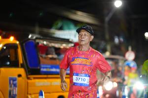 BIB: 3710
                            <button type="button" onclick="openModal(26222578)" class="btn btn-primary btn-sm float-right btn-popup" data-toggle="modal" data-target=".modal-high-quality">
                        <i class="fas fa-shopping-cart"></i> Add to Cart
                    </button>
                                            <button type="button" onclick="isThisMe(26222578, true)" class="btn btn-success btn-sm float-right btn-popup btn-isme hidden" data-toggle="tooltip" data-placement="bottom" title="นี่คือรูปของคุณใช่ไหม คลิกที่นี่เพื่อเอาเข้าอัลบั้ม">
                        <i class="fas fa-plus"></i> Add to album
                    </button>
                    <button type="button" onclick="isThisMe(26222578, false)" class="btn btn-warning btn-sm float-right btn-popup btn-isnotme hidden">
                        <i class="fas fa-ban"></i> Remove from album
                    </button>