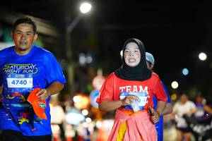 BIB: 4740
                            <button type="button" onclick="openModal(26221876)" class="btn btn-primary btn-sm float-right btn-popup" data-toggle="modal" data-target=".modal-high-quality">
                        <i class="fas fa-shopping-cart"></i> Add to Cart
                    </button>
                                            <button type="button" onclick="isThisMe(26221876, true)" class="btn btn-success btn-sm float-right btn-popup btn-isme hidden" data-toggle="tooltip" data-placement="bottom" title="นี่คือรูปของคุณใช่ไหม คลิกที่นี่เพื่อเอาเข้าอัลบั้ม">
                        <i class="fas fa-plus"></i> Add to album
                    </button>
                    <button type="button" onclick="isThisMe(26221876, false)" class="btn btn-warning btn-sm float-right btn-popup btn-isnotme hidden">
                        <i class="fas fa-ban"></i> Remove from album
                    </button>