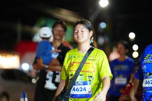 BIB: 4624, 462
                            <button type="button" onclick="openModal(26225194)" class="btn btn-primary btn-sm float-right btn-popup" data-toggle="modal" data-target=".modal-high-quality">
                        <i class="fas fa-shopping-cart"></i> Add to Cart
                    </button>
                                            <button type="button" onclick="isThisMe(26225194, true)" class="btn btn-success btn-sm float-right btn-popup btn-isme hidden" data-toggle="tooltip" data-placement="bottom" title="นี่คือรูปของคุณใช่ไหม คลิกที่นี่เพื่อเอาเข้าอัลบั้ม">
                        <i class="fas fa-plus"></i> Add to album
                    </button>
                    <button type="button" onclick="isThisMe(26225194, false)" class="btn btn-warning btn-sm float-right btn-popup btn-isnotme hidden">
                        <i class="fas fa-ban"></i> Remove from album
                    </button>