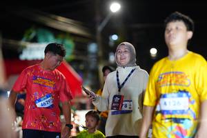 BIB: 4629, 4126, 5217
                            <button type="button" onclick="openModal(26225337)" class="btn btn-primary btn-sm float-right btn-popup" data-toggle="modal" data-target=".modal-high-quality">
                        <i class="fas fa-shopping-cart"></i> Add to Cart
                    </button>
                                            <button type="button" onclick="isThisMe(26225337, true)" class="btn btn-success btn-sm float-right btn-popup btn-isme hidden" data-toggle="tooltip" data-placement="bottom" title="นี่คือรูปของคุณใช่ไหม คลิกที่นี่เพื่อเอาเข้าอัลบั้ม">
                        <i class="fas fa-plus"></i> Add to album
                    </button>
                    <button type="button" onclick="isThisMe(26225337, false)" class="btn btn-warning btn-sm float-right btn-popup btn-isnotme hidden">
                        <i class="fas fa-ban"></i> Remove from album
                    </button>