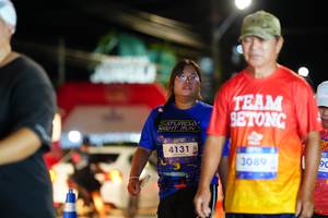 BIB: 4131, 3089
                            <button type="button" onclick="openModal(26224663)" class="btn btn-primary btn-sm float-right btn-popup" data-toggle="modal" data-target=".modal-high-quality">
                        <i class="fas fa-shopping-cart"></i> Add to Cart
                    </button>
                                            <button type="button" onclick="isThisMe(26224663, true)" class="btn btn-success btn-sm float-right btn-popup btn-isme hidden" data-toggle="tooltip" data-placement="bottom" title="นี่คือรูปของคุณใช่ไหม คลิกที่นี่เพื่อเอาเข้าอัลบั้ม">
                        <i class="fas fa-plus"></i> Add to album
                    </button>
                    <button type="button" onclick="isThisMe(26224663, false)" class="btn btn-warning btn-sm float-right btn-popup btn-isnotme hidden">
                        <i class="fas fa-ban"></i> Remove from album
                    </button>