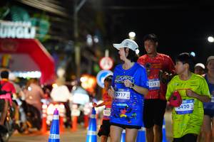 BIB: 101, 225, 3717, 420
                            <button type="button" onclick="openModal(26221930)" class="btn btn-primary btn-sm float-right btn-popup" data-toggle="modal" data-target=".modal-high-quality">
                        <i class="fas fa-shopping-cart"></i> Add to Cart
                    </button>
                                            <button type="button" onclick="isThisMe(26221930, true)" class="btn btn-success btn-sm float-right btn-popup btn-isme hidden" data-toggle="tooltip" data-placement="bottom" title="นี่คือรูปของคุณใช่ไหม คลิกที่นี่เพื่อเอาเข้าอัลบั้ม">
                        <i class="fas fa-plus"></i> Add to album
                    </button>
                    <button type="button" onclick="isThisMe(26221930, false)" class="btn btn-warning btn-sm float-right btn-popup btn-isnotme hidden">
                        <i class="fas fa-ban"></i> Remove from album
                    </button>