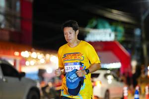 BIB: 3762
                            <button type="button" onclick="openModal(26224407)" class="btn btn-primary btn-sm float-right btn-popup" data-toggle="modal" data-target=".modal-high-quality">
                        <i class="fas fa-shopping-cart"></i> Add to Cart
                    </button>
                                            <button type="button" onclick="isThisMe(26224407, true)" class="btn btn-success btn-sm float-right btn-popup btn-isme hidden" data-toggle="tooltip" data-placement="bottom" title="นี่คือรูปของคุณใช่ไหม คลิกที่นี่เพื่อเอาเข้าอัลบั้ม">
                        <i class="fas fa-plus"></i> Add to album
                    </button>
                    <button type="button" onclick="isThisMe(26224407, false)" class="btn btn-warning btn-sm float-right btn-popup btn-isnotme hidden">
                        <i class="fas fa-ban"></i> Remove from album
                    </button>