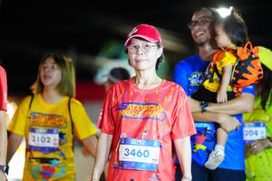 BIB: 204, 3102, 3460
                            <button type="button" onclick="openModal(26223682)" class="btn btn-primary btn-sm float-right btn-popup" data-toggle="modal" data-target=".modal-high-quality">
                        <i class="fas fa-shopping-cart"></i> Add to Cart
                    </button>
                                            <button type="button" onclick="isThisMe(26223682, true)" class="btn btn-success btn-sm float-right btn-popup btn-isme hidden" data-toggle="tooltip" data-placement="bottom" title="นี่คือรูปของคุณใช่ไหม คลิกที่นี่เพื่อเอาเข้าอัลบั้ม">
                        <i class="fas fa-plus"></i> Add to album
                    </button>
                    <button type="button" onclick="isThisMe(26223682, false)" class="btn btn-warning btn-sm float-right btn-popup btn-isnotme hidden">
                        <i class="fas fa-ban"></i> Remove from album
                    </button>