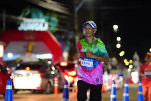 BIB: 3194
                            <button type="button" onclick="openModal(26221514)" class="btn btn-primary btn-sm float-right btn-popup" data-toggle="modal" data-target=".modal-high-quality">
                        <i class="fas fa-shopping-cart"></i> Add to Cart
                    </button>
                                            <button type="button" onclick="isThisMe(26221514, true)" class="btn btn-success btn-sm float-right btn-popup btn-isme hidden" data-toggle="tooltip" data-placement="bottom" title="นี่คือรูปของคุณใช่ไหม คลิกที่นี่เพื่อเอาเข้าอัลบั้ม">
                        <i class="fas fa-plus"></i> Add to album
                    </button>
                    <button type="button" onclick="isThisMe(26221514, false)" class="btn btn-warning btn-sm float-right btn-popup btn-isnotme hidden">
                        <i class="fas fa-ban"></i> Remove from album
                    </button>