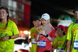 BIB: 367, 3154, 3098
                            <button type="button" onclick="openModal(26222732)" class="btn btn-primary btn-sm float-right btn-popup" data-toggle="modal" data-target=".modal-high-quality">
                        <i class="fas fa-shopping-cart"></i> Add to Cart
                    </button>
                                            <button type="button" onclick="isThisMe(26222732, true)" class="btn btn-success btn-sm float-right btn-popup btn-isme hidden" data-toggle="tooltip" data-placement="bottom" title="นี่คือรูปของคุณใช่ไหม คลิกที่นี่เพื่อเอาเข้าอัลบั้ม">
                        <i class="fas fa-plus"></i> Add to album
                    </button>
                    <button type="button" onclick="isThisMe(26222732, false)" class="btn btn-warning btn-sm float-right btn-popup btn-isnotme hidden">
                        <i class="fas fa-ban"></i> Remove from album
                    </button>