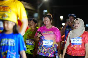 BIB: 3766, 956, 3607, 3909
                            <button type="button" onclick="openModal(26225846)" class="btn btn-primary btn-sm float-right btn-popup" data-toggle="modal" data-target=".modal-high-quality">
                        <i class="fas fa-shopping-cart"></i> Add to Cart
                    </button>
                                            <button type="button" onclick="isThisMe(26225846, true)" class="btn btn-success btn-sm float-right btn-popup btn-isme hidden" data-toggle="tooltip" data-placement="bottom" title="นี่คือรูปของคุณใช่ไหม คลิกที่นี่เพื่อเอาเข้าอัลบั้ม">
                        <i class="fas fa-plus"></i> Add to album
                    </button>
                    <button type="button" onclick="isThisMe(26225846, false)" class="btn btn-warning btn-sm float-right btn-popup btn-isnotme hidden">
                        <i class="fas fa-ban"></i> Remove from album
                    </button>