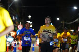 BIB: 2824, 3437, 4709, 3535
                            <button type="button" onclick="openModal(26221839)" class="btn btn-primary btn-sm float-right btn-popup" data-toggle="modal" data-target=".modal-high-quality">
                        <i class="fas fa-shopping-cart"></i> Add to Cart
                    </button>
                                            <button type="button" onclick="isThisMe(26221839, true)" class="btn btn-success btn-sm float-right btn-popup btn-isme hidden" data-toggle="tooltip" data-placement="bottom" title="นี่คือรูปของคุณใช่ไหม คลิกที่นี่เพื่อเอาเข้าอัลบั้ม">
                        <i class="fas fa-plus"></i> Add to album
                    </button>
                    <button type="button" onclick="isThisMe(26221839, false)" class="btn btn-warning btn-sm float-right btn-popup btn-isnotme hidden">
                        <i class="fas fa-ban"></i> Remove from album
                    </button>