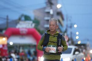 BIB: 372
                            <button type="button" onclick="openModal(26220207)" class="btn btn-primary btn-sm float-right btn-popup" data-toggle="modal" data-target=".modal-high-quality">
                        <i class="fas fa-shopping-cart"></i> Add to Cart
                    </button>
                                            <button type="button" onclick="isThisMe(26220207, true)" class="btn btn-success btn-sm float-right btn-popup btn-isme hidden" data-toggle="tooltip" data-placement="bottom" title="นี่คือรูปของคุณใช่ไหม คลิกที่นี่เพื่อเอาเข้าอัลบั้ม">
                        <i class="fas fa-plus"></i> Add to album
                    </button>
                    <button type="button" onclick="isThisMe(26220207, false)" class="btn btn-warning btn-sm float-right btn-popup btn-isnotme hidden">
                        <i class="fas fa-ban"></i> Remove from album
                    </button>