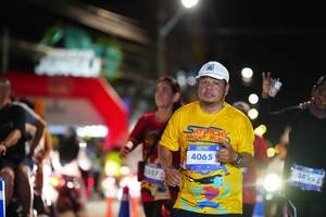 BIB: 357, 4065, 3825
                            <button type="button" onclick="openModal(26222862)" class="btn btn-primary btn-sm float-right btn-popup" data-toggle="modal" data-target=".modal-high-quality">
                        <i class="fas fa-shopping-cart"></i> Add to Cart
                    </button>
                                            <button type="button" onclick="isThisMe(26222862, true)" class="btn btn-success btn-sm float-right btn-popup btn-isme hidden" data-toggle="tooltip" data-placement="bottom" title="นี่คือรูปของคุณใช่ไหม คลิกที่นี่เพื่อเอาเข้าอัลบั้ม">
                        <i class="fas fa-plus"></i> Add to album
                    </button>
                    <button type="button" onclick="isThisMe(26222862, false)" class="btn btn-warning btn-sm float-right btn-popup btn-isnotme hidden">
                        <i class="fas fa-ban"></i> Remove from album
                    </button>