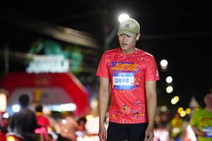 BIB: 3898
                            <button type="button" onclick="openModal(26221974)" class="btn btn-primary btn-sm float-right btn-popup" data-toggle="modal" data-target=".modal-high-quality">
                        <i class="fas fa-shopping-cart"></i> Add to Cart
                    </button>
                                            <button type="button" onclick="isThisMe(26221974, true)" class="btn btn-success btn-sm float-right btn-popup btn-isme hidden" data-toggle="tooltip" data-placement="bottom" title="นี่คือรูปของคุณใช่ไหม คลิกที่นี่เพื่อเอาเข้าอัลบั้ม">
                        <i class="fas fa-plus"></i> Add to album
                    </button>
                    <button type="button" onclick="isThisMe(26221974, false)" class="btn btn-warning btn-sm float-right btn-popup btn-isnotme hidden">
                        <i class="fas fa-ban"></i> Remove from album
                    </button>