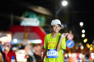 BIB: 3187
                            <button type="button" onclick="openModal(26221792)" class="btn btn-primary btn-sm float-right btn-popup" data-toggle="modal" data-target=".modal-high-quality">
                        <i class="fas fa-shopping-cart"></i> Add to Cart
                    </button>
                                            <button type="button" onclick="isThisMe(26221792, true)" class="btn btn-success btn-sm float-right btn-popup btn-isme hidden" data-toggle="tooltip" data-placement="bottom" title="นี่คือรูปของคุณใช่ไหม คลิกที่นี่เพื่อเอาเข้าอัลบั้ม">
                        <i class="fas fa-plus"></i> Add to album
                    </button>
                    <button type="button" onclick="isThisMe(26221792, false)" class="btn btn-warning btn-sm float-right btn-popup btn-isnotme hidden">
                        <i class="fas fa-ban"></i> Remove from album
                    </button>