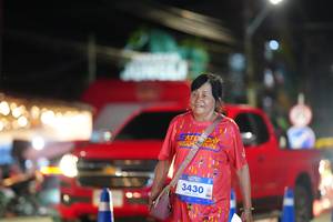 BIB: 3430
                            <button type="button" onclick="openModal(26224151)" class="btn btn-primary btn-sm float-right btn-popup" data-toggle="modal" data-target=".modal-high-quality">
                        <i class="fas fa-shopping-cart"></i> Add to Cart
                    </button>
                                            <button type="button" onclick="isThisMe(26224151, true)" class="btn btn-success btn-sm float-right btn-popup btn-isme hidden" data-toggle="tooltip" data-placement="bottom" title="นี่คือรูปของคุณใช่ไหม คลิกที่นี่เพื่อเอาเข้าอัลบั้ม">
                        <i class="fas fa-plus"></i> Add to album
                    </button>
                    <button type="button" onclick="isThisMe(26224151, false)" class="btn btn-warning btn-sm float-right btn-popup btn-isnotme hidden">
                        <i class="fas fa-ban"></i> Remove from album
                    </button>