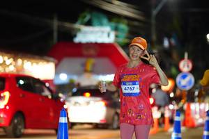 BIB: 4767
                            <button type="button" onclick="openModal(26221511)" class="btn btn-primary btn-sm float-right btn-popup" data-toggle="modal" data-target=".modal-high-quality">
                        <i class="fas fa-shopping-cart"></i> Add to Cart
                    </button>
                                            <button type="button" onclick="isThisMe(26221511, true)" class="btn btn-success btn-sm float-right btn-popup btn-isme hidden" data-toggle="tooltip" data-placement="bottom" title="นี่คือรูปของคุณใช่ไหม คลิกที่นี่เพื่อเอาเข้าอัลบั้ม">
                        <i class="fas fa-plus"></i> Add to album
                    </button>
                    <button type="button" onclick="isThisMe(26221511, false)" class="btn btn-warning btn-sm float-right btn-popup btn-isnotme hidden">
                        <i class="fas fa-ban"></i> Remove from album
                    </button>