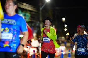 BIB: 0330, 3643, 4773
                            <button type="button" onclick="openModal(26221700)" class="btn btn-primary btn-sm float-right btn-popup" data-toggle="modal" data-target=".modal-high-quality">
                        <i class="fas fa-shopping-cart"></i> Add to Cart
                    </button>
                                            <button type="button" onclick="isThisMe(26221700, true)" class="btn btn-success btn-sm float-right btn-popup btn-isme hidden" data-toggle="tooltip" data-placement="bottom" title="นี่คือรูปของคุณใช่ไหม คลิกที่นี่เพื่อเอาเข้าอัลบั้ม">
                        <i class="fas fa-plus"></i> Add to album
                    </button>
                    <button type="button" onclick="isThisMe(26221700, false)" class="btn btn-warning btn-sm float-right btn-popup btn-isnotme hidden">
                        <i class="fas fa-ban"></i> Remove from album
                    </button>