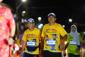 BIB: 4706, 4705, 333
                            <button type="button" onclick="openModal(26224120)" class="btn btn-primary btn-sm float-right btn-popup" data-toggle="modal" data-target=".modal-high-quality">
                        <i class="fas fa-shopping-cart"></i> Add to Cart
                    </button>
                                            <button type="button" onclick="isThisMe(26224120, true)" class="btn btn-success btn-sm float-right btn-popup btn-isme hidden" data-toggle="tooltip" data-placement="bottom" title="นี่คือรูปของคุณใช่ไหม คลิกที่นี่เพื่อเอาเข้าอัลบั้ม">
                        <i class="fas fa-plus"></i> Add to album
                    </button>
                    <button type="button" onclick="isThisMe(26224120, false)" class="btn btn-warning btn-sm float-right btn-popup btn-isnotme hidden">
                        <i class="fas fa-ban"></i> Remove from album
                    </button>