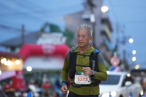 BIB: 5372
                            <button type="button" onclick="openModal(26220235)" class="btn btn-primary btn-sm float-right btn-popup" data-toggle="modal" data-target=".modal-high-quality">
                        <i class="fas fa-shopping-cart"></i> Add to Cart
                    </button>
                                            <button type="button" onclick="isThisMe(26220235, true)" class="btn btn-success btn-sm float-right btn-popup btn-isme hidden" data-toggle="tooltip" data-placement="bottom" title="นี่คือรูปของคุณใช่ไหม คลิกที่นี่เพื่อเอาเข้าอัลบั้ม">
                        <i class="fas fa-plus"></i> Add to album
                    </button>
                    <button type="button" onclick="isThisMe(26220235, false)" class="btn btn-warning btn-sm float-right btn-popup btn-isnotme hidden">
                        <i class="fas fa-ban"></i> Remove from album
                    </button>