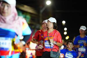 BIB: 345, 4694
                            <button type="button" onclick="openModal(26222190)" class="btn btn-primary btn-sm float-right btn-popup" data-toggle="modal" data-target=".modal-high-quality">
                        <i class="fas fa-shopping-cart"></i> Add to Cart
                    </button>
                                            <button type="button" onclick="isThisMe(26222190, true)" class="btn btn-success btn-sm float-right btn-popup btn-isme hidden" data-toggle="tooltip" data-placement="bottom" title="นี่คือรูปของคุณใช่ไหม คลิกที่นี่เพื่อเอาเข้าอัลบั้ม">
                        <i class="fas fa-plus"></i> Add to album
                    </button>
                    <button type="button" onclick="isThisMe(26222190, false)" class="btn btn-warning btn-sm float-right btn-popup btn-isnotme hidden">
                        <i class="fas fa-ban"></i> Remove from album
                    </button>