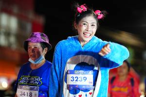 BIB: 3418, 3239
                            <button type="button" onclick="openModal(26224379)" class="btn btn-primary btn-sm float-right btn-popup" data-toggle="modal" data-target=".modal-high-quality">
                        <i class="fas fa-shopping-cart"></i> Add to Cart
                    </button>
                                            <button type="button" onclick="isThisMe(26224379, true)" class="btn btn-success btn-sm float-right btn-popup btn-isme hidden" data-toggle="tooltip" data-placement="bottom" title="นี่คือรูปของคุณใช่ไหม คลิกที่นี่เพื่อเอาเข้าอัลบั้ม">
                        <i class="fas fa-plus"></i> Add to album
                    </button>
                    <button type="button" onclick="isThisMe(26224379, false)" class="btn btn-warning btn-sm float-right btn-popup btn-isnotme hidden">
                        <i class="fas fa-ban"></i> Remove from album
                    </button>