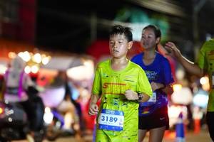 BIB: 3189
                            <button type="button" onclick="openModal(26221865)" class="btn btn-primary btn-sm float-right btn-popup" data-toggle="modal" data-target=".modal-high-quality">
                        <i class="fas fa-shopping-cart"></i> Add to Cart
                    </button>
                                            <button type="button" onclick="isThisMe(26221865, true)" class="btn btn-success btn-sm float-right btn-popup btn-isme hidden" data-toggle="tooltip" data-placement="bottom" title="นี่คือรูปของคุณใช่ไหม คลิกที่นี่เพื่อเอาเข้าอัลบั้ม">
                        <i class="fas fa-plus"></i> Add to album
                    </button>
                    <button type="button" onclick="isThisMe(26221865, false)" class="btn btn-warning btn-sm float-right btn-popup btn-isnotme hidden">
                        <i class="fas fa-ban"></i> Remove from album
                    </button>