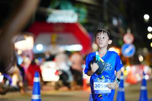 BIB: 3056
                            <button type="button" onclick="openModal(26221808)" class="btn btn-primary btn-sm float-right btn-popup" data-toggle="modal" data-target=".modal-high-quality">
                        <i class="fas fa-shopping-cart"></i> Add to Cart
                    </button>
                                            <button type="button" onclick="isThisMe(26221808, true)" class="btn btn-success btn-sm float-right btn-popup btn-isme hidden" data-toggle="tooltip" data-placement="bottom" title="นี่คือรูปของคุณใช่ไหม คลิกที่นี่เพื่อเอาเข้าอัลบั้ม">
                        <i class="fas fa-plus"></i> Add to album
                    </button>
                    <button type="button" onclick="isThisMe(26221808, false)" class="btn btn-warning btn-sm float-right btn-popup btn-isnotme hidden">
                        <i class="fas fa-ban"></i> Remove from album
                    </button>