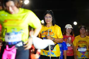 BIB: 315
                            <button type="button" onclick="openModal(26222645)" class="btn btn-primary btn-sm float-right btn-popup" data-toggle="modal" data-target=".modal-high-quality">
                        <i class="fas fa-shopping-cart"></i> Add to Cart
                    </button>
                                            <button type="button" onclick="isThisMe(26222645, true)" class="btn btn-success btn-sm float-right btn-popup btn-isme hidden" data-toggle="tooltip" data-placement="bottom" title="นี่คือรูปของคุณใช่ไหม คลิกที่นี่เพื่อเอาเข้าอัลบั้ม">
                        <i class="fas fa-plus"></i> Add to album
                    </button>
                    <button type="button" onclick="isThisMe(26222645, false)" class="btn btn-warning btn-sm float-right btn-popup btn-isnotme hidden">
                        <i class="fas fa-ban"></i> Remove from album
                    </button>