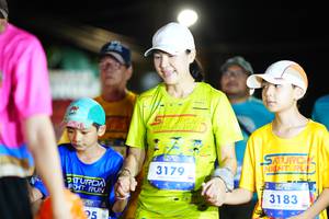 BIB: 3179, 3183
                            <button type="button" onclick="openModal(26225589)" class="btn btn-primary btn-sm float-right btn-popup" data-toggle="modal" data-target=".modal-high-quality">
                        <i class="fas fa-shopping-cart"></i> Add to Cart
                    </button>
                                            <button type="button" onclick="isThisMe(26225589, true)" class="btn btn-success btn-sm float-right btn-popup btn-isme hidden" data-toggle="tooltip" data-placement="bottom" title="นี่คือรูปของคุณใช่ไหม คลิกที่นี่เพื่อเอาเข้าอัลบั้ม">
                        <i class="fas fa-plus"></i> Add to album
                    </button>
                    <button type="button" onclick="isThisMe(26225589, false)" class="btn btn-warning btn-sm float-right btn-popup btn-isnotme hidden">
                        <i class="fas fa-ban"></i> Remove from album
                    </button>