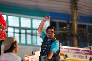 BIB: 1129
                            <button type="button" onclick="openModal(26226496)" class="btn btn-primary btn-sm float-right btn-popup" data-toggle="modal" data-target=".modal-high-quality">
                        <i class="fas fa-shopping-cart"></i> Add to Cart
                    </button>
                                            <button type="button" onclick="isThisMe(26226496, true)" class="btn btn-success btn-sm float-right btn-popup btn-isme hidden" data-toggle="tooltip" data-placement="bottom" title="นี่คือรูปของคุณใช่ไหม คลิกที่นี่เพื่อเอาเข้าอัลบั้ม">
                        <i class="fas fa-plus"></i> Add to album
                    </button>
                    <button type="button" onclick="isThisMe(26226496, false)" class="btn btn-warning btn-sm float-right btn-popup btn-isnotme hidden">
                        <i class="fas fa-ban"></i> Remove from album
                    </button>