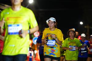 BIB: 3904
                            <button type="button" onclick="openModal(26222099)" class="btn btn-primary btn-sm float-right btn-popup" data-toggle="modal" data-target=".modal-high-quality">
                        <i class="fas fa-shopping-cart"></i> Add to Cart
                    </button>
                                            <button type="button" onclick="isThisMe(26222099, true)" class="btn btn-success btn-sm float-right btn-popup btn-isme hidden" data-toggle="tooltip" data-placement="bottom" title="นี่คือรูปของคุณใช่ไหม คลิกที่นี่เพื่อเอาเข้าอัลบั้ม">
                        <i class="fas fa-plus"></i> Add to album
                    </button>
                    <button type="button" onclick="isThisMe(26222099, false)" class="btn btn-warning btn-sm float-right btn-popup btn-isnotme hidden">
                        <i class="fas fa-ban"></i> Remove from album
                    </button>