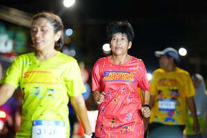 BIB: 3126
                            <button type="button" onclick="openModal(26224114)" class="btn btn-primary btn-sm float-right btn-popup" data-toggle="modal" data-target=".modal-high-quality">
                        <i class="fas fa-shopping-cart"></i> Add to Cart
                    </button>
                                            <button type="button" onclick="isThisMe(26224114, true)" class="btn btn-success btn-sm float-right btn-popup btn-isme hidden" data-toggle="tooltip" data-placement="bottom" title="นี่คือรูปของคุณใช่ไหม คลิกที่นี่เพื่อเอาเข้าอัลบั้ม">
                        <i class="fas fa-plus"></i> Add to album
                    </button>
                    <button type="button" onclick="isThisMe(26224114, false)" class="btn btn-warning btn-sm float-right btn-popup btn-isnotme hidden">
                        <i class="fas fa-ban"></i> Remove from album
                    </button>