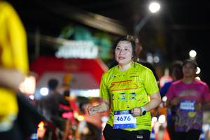 BIB: 4676
                            <button type="button" onclick="openModal(26222460)" class="btn btn-primary btn-sm float-right btn-popup" data-toggle="modal" data-target=".modal-high-quality">
                        <i class="fas fa-shopping-cart"></i> Add to Cart
                    </button>
                                            <button type="button" onclick="isThisMe(26222460, true)" class="btn btn-success btn-sm float-right btn-popup btn-isme hidden" data-toggle="tooltip" data-placement="bottom" title="นี่คือรูปของคุณใช่ไหม คลิกที่นี่เพื่อเอาเข้าอัลบั้ม">
                        <i class="fas fa-plus"></i> Add to album
                    </button>
                    <button type="button" onclick="isThisMe(26222460, false)" class="btn btn-warning btn-sm float-right btn-popup btn-isnotme hidden">
                        <i class="fas fa-ban"></i> Remove from album
                    </button>