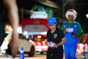 BIB: 3397, 4187
                            <button type="button" onclick="openModal(26223773)" class="btn btn-primary btn-sm float-right btn-popup" data-toggle="modal" data-target=".modal-high-quality">
                        <i class="fas fa-shopping-cart"></i> Add to Cart
                    </button>
                                            <button type="button" onclick="isThisMe(26223773, true)" class="btn btn-success btn-sm float-right btn-popup btn-isme hidden" data-toggle="tooltip" data-placement="bottom" title="นี่คือรูปของคุณใช่ไหม คลิกที่นี่เพื่อเอาเข้าอัลบั้ม">
                        <i class="fas fa-plus"></i> Add to album
                    </button>
                    <button type="button" onclick="isThisMe(26223773, false)" class="btn btn-warning btn-sm float-right btn-popup btn-isnotme hidden">
                        <i class="fas fa-ban"></i> Remove from album
                    </button>