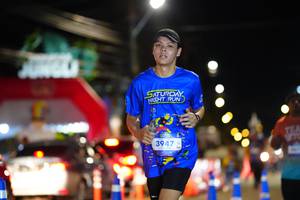 BIB: 3947
                            <button type="button" onclick="openModal(26221632)" class="btn btn-primary btn-sm float-right btn-popup" data-toggle="modal" data-target=".modal-high-quality">
                        <i class="fas fa-shopping-cart"></i> Add to Cart
                    </button>
                                            <button type="button" onclick="isThisMe(26221632, true)" class="btn btn-success btn-sm float-right btn-popup btn-isme hidden" data-toggle="tooltip" data-placement="bottom" title="นี่คือรูปของคุณใช่ไหม คลิกที่นี่เพื่อเอาเข้าอัลบั้ม">
                        <i class="fas fa-plus"></i> Add to album
                    </button>
                    <button type="button" onclick="isThisMe(26221632, false)" class="btn btn-warning btn-sm float-right btn-popup btn-isnotme hidden">
                        <i class="fas fa-ban"></i> Remove from album
                    </button>