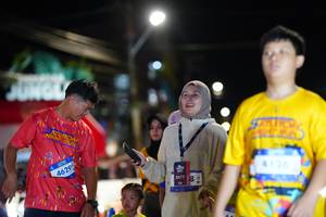 BIB: 4629, 4126, 5217
                            <button type="button" onclick="openModal(26225309)" class="btn btn-primary btn-sm float-right btn-popup" data-toggle="modal" data-target=".modal-high-quality">
                        <i class="fas fa-shopping-cart"></i> Add to Cart
                    </button>
                                            <button type="button" onclick="isThisMe(26225309, true)" class="btn btn-success btn-sm float-right btn-popup btn-isme hidden" data-toggle="tooltip" data-placement="bottom" title="นี่คือรูปของคุณใช่ไหม คลิกที่นี่เพื่อเอาเข้าอัลบั้ม">
                        <i class="fas fa-plus"></i> Add to album
                    </button>
                    <button type="button" onclick="isThisMe(26225309, false)" class="btn btn-warning btn-sm float-right btn-popup btn-isnotme hidden">
                        <i class="fas fa-ban"></i> Remove from album
                    </button>