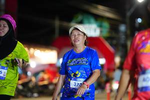 BIB: 373
                            <button type="button" onclick="openModal(26225951)" class="btn btn-primary btn-sm float-right btn-popup" data-toggle="modal" data-target=".modal-high-quality">
                        <i class="fas fa-shopping-cart"></i> Add to Cart
                    </button>
                                            <button type="button" onclick="isThisMe(26225951, true)" class="btn btn-success btn-sm float-right btn-popup btn-isme hidden" data-toggle="tooltip" data-placement="bottom" title="นี่คือรูปของคุณใช่ไหม คลิกที่นี่เพื่อเอาเข้าอัลบั้ม">
                        <i class="fas fa-plus"></i> Add to album
                    </button>
                    <button type="button" onclick="isThisMe(26225951, false)" class="btn btn-warning btn-sm float-right btn-popup btn-isnotme hidden">
                        <i class="fas fa-ban"></i> Remove from album
                    </button>