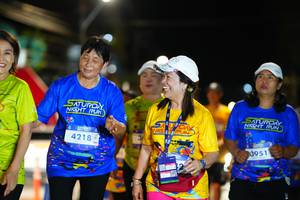 BIB: 4218, 3951
                            <button type="button" onclick="openModal(26224017)" class="btn btn-primary btn-sm float-right btn-popup" data-toggle="modal" data-target=".modal-high-quality">
                        <i class="fas fa-shopping-cart"></i> Add to Cart
                    </button>
                                            <button type="button" onclick="isThisMe(26224017, true)" class="btn btn-success btn-sm float-right btn-popup btn-isme hidden" data-toggle="tooltip" data-placement="bottom" title="นี่คือรูปของคุณใช่ไหม คลิกที่นี่เพื่อเอาเข้าอัลบั้ม">
                        <i class="fas fa-plus"></i> Add to album
                    </button>
                    <button type="button" onclick="isThisMe(26224017, false)" class="btn btn-warning btn-sm float-right btn-popup btn-isnotme hidden">
                        <i class="fas fa-ban"></i> Remove from album
                    </button>