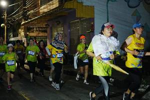 BIB: 3033, 406, 4621
                            <button type="button" onclick="openModal(26228361)" class="btn btn-primary btn-sm float-right btn-popup" data-toggle="modal" data-target=".modal-high-quality">
                        <i class="fas fa-shopping-cart"></i> Add to Cart
                    </button>
                                            <button type="button" onclick="isThisMe(26228361, true)" class="btn btn-success btn-sm float-right btn-popup btn-isme hidden" data-toggle="tooltip" data-placement="bottom" title="นี่คือรูปของคุณใช่ไหม คลิกที่นี่เพื่อเอาเข้าอัลบั้ม">
                        <i class="fas fa-plus"></i> Add to album
                    </button>
                    <button type="button" onclick="isThisMe(26228361, false)" class="btn btn-warning btn-sm float-right btn-popup btn-isnotme hidden">
                        <i class="fas fa-ban"></i> Remove from album
                    </button>