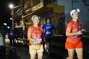 BIB: 4115
                            <button type="button" onclick="openModal(26227493)" class="btn btn-primary btn-sm float-right btn-popup" data-toggle="modal" data-target=".modal-high-quality">
                        <i class="fas fa-shopping-cart"></i> Add to Cart
                    </button>
                                            <button type="button" onclick="isThisMe(26227493, true)" class="btn btn-success btn-sm float-right btn-popup btn-isme hidden" data-toggle="tooltip" data-placement="bottom" title="นี่คือรูปของคุณใช่ไหม คลิกที่นี่เพื่อเอาเข้าอัลบั้ม">
                        <i class="fas fa-plus"></i> Add to album
                    </button>
                    <button type="button" onclick="isThisMe(26227493, false)" class="btn btn-warning btn-sm float-right btn-popup btn-isnotme hidden">
                        <i class="fas fa-ban"></i> Remove from album
                    </button>